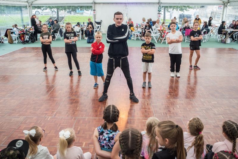 Other image for By George! Dancer shows off his moves